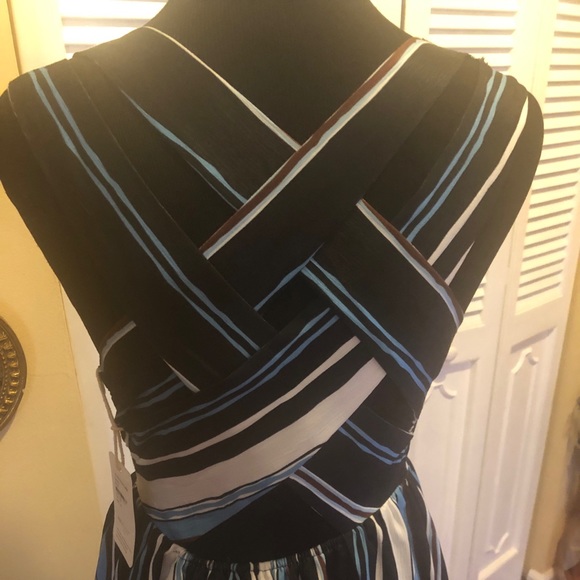 L’Artiste  Blue Striped Dress w/Criss Cross Back NWT -Small - Picture 8 of 8